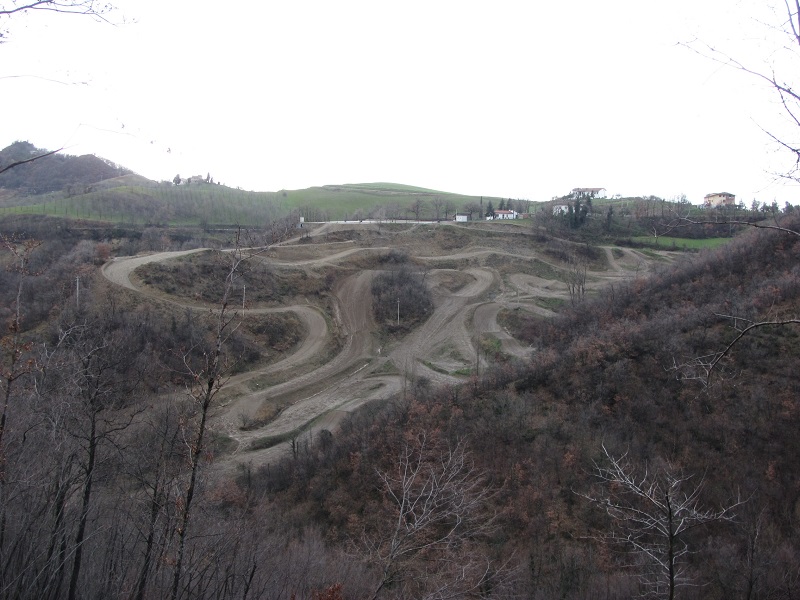 Una panoramica della pista di Secchiano - inverno 2013