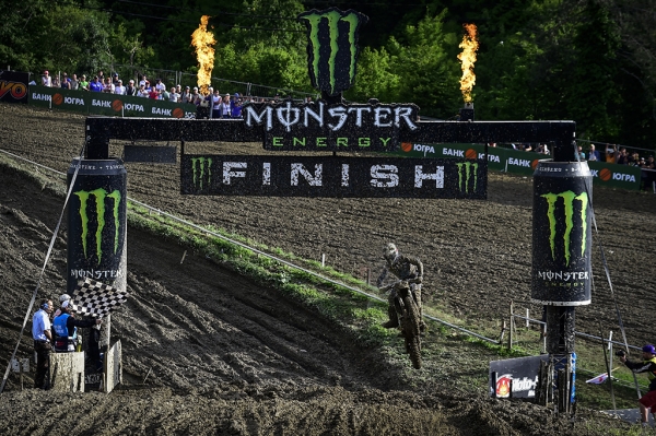 DESALLE EMERGE DAL FANGO RUSSO – MXGP ROUND #10