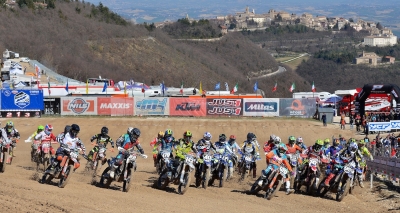 LUPINO E FURLOTTI NELLA PRIMA DI CAMPIONATO ITALIANO MX1/MX2