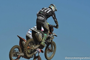 UN SORRISO DA LAMEZIA TERME - FLY OVER RACING TEAM REPORT CAMP. ITALIANO MX1/MX2 9 APR 2017